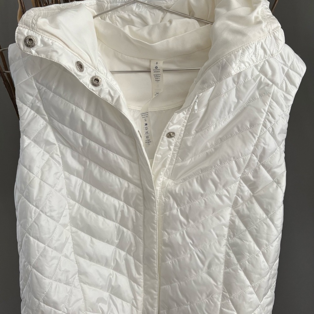 Lululemon White Hooded Vest